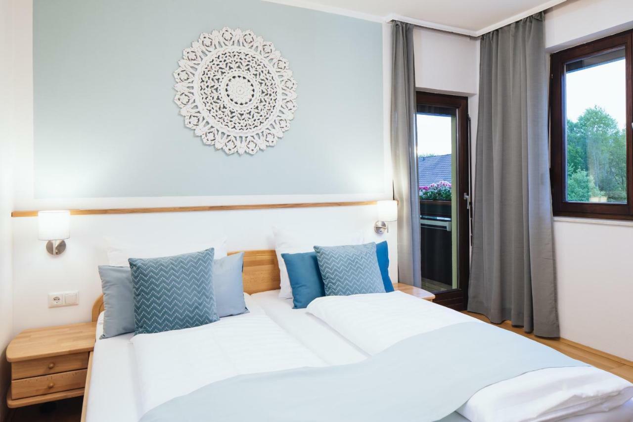 Pension Auszeit Velden Velden am Wörthersee Exterior foto
